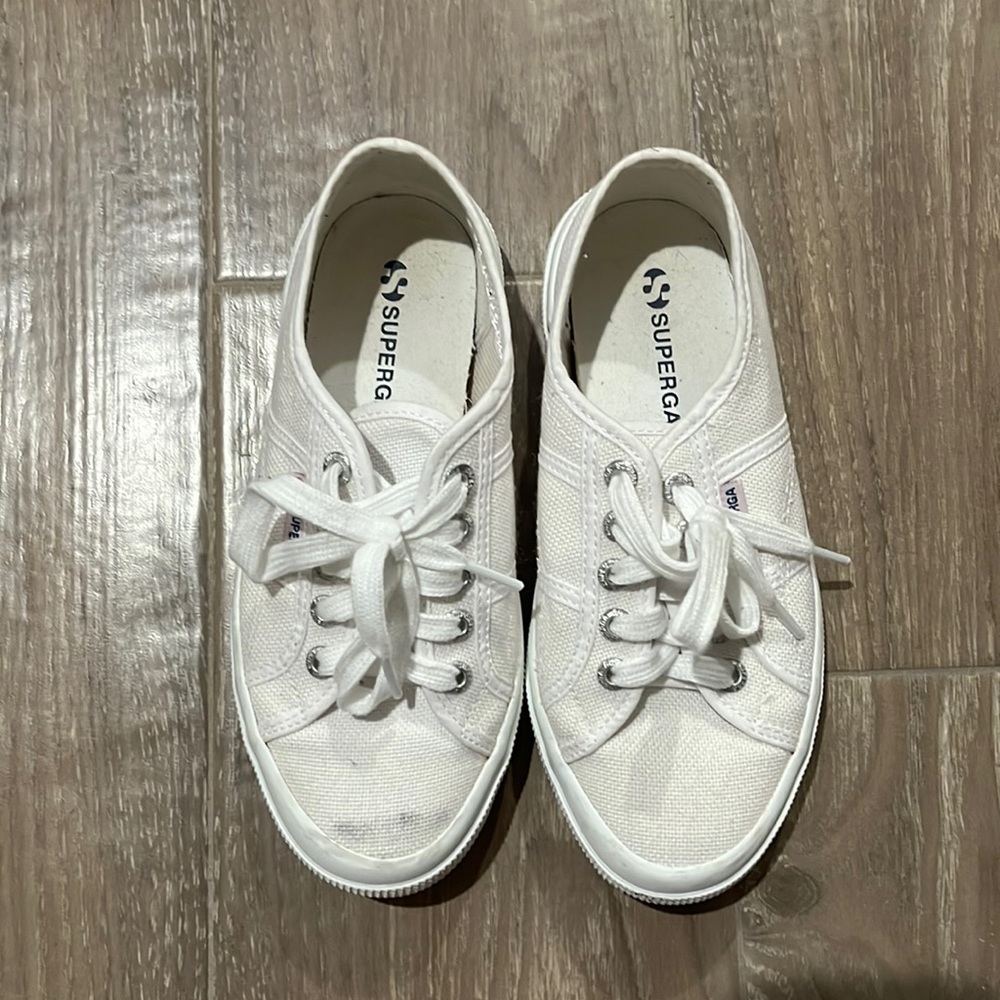 SUPERGA 2750 COTU Classic Sneaker - White Shoes Women’s size 5.5